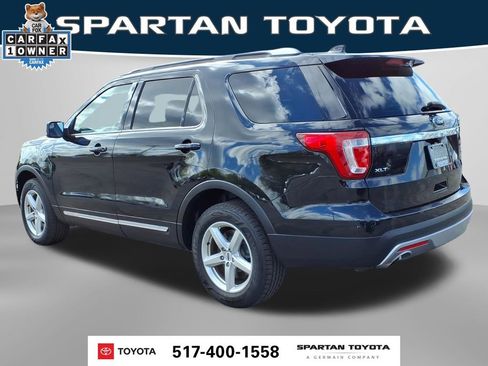 Used 2016 Ford Explorer XLT w/ Equipment Group 201A AWD/4WD image 10