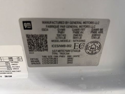 Used 2024 GMC Sierra 3500 SLE image 40