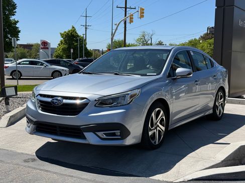 Used 2020 Subaru Legacy Limited AWD/4WD image 9