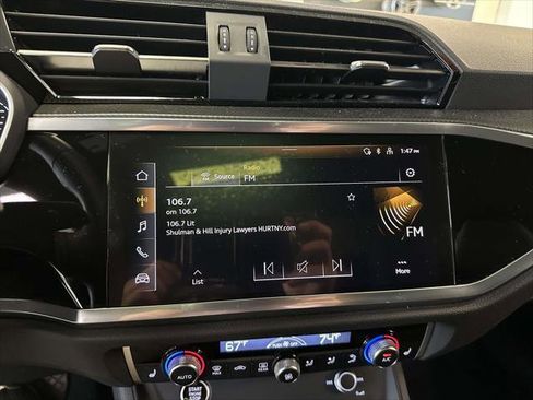 Certified 2025 Audi Q3 2.0T Premium w/ Convenience Package image 25