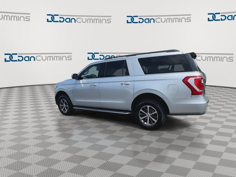 Used 2018 Ford Expedition Max XLT w/ Equipment Group 202A AWD/4WD image 6