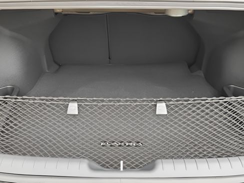 New 2026 Hyundai Elantra Limited image 31