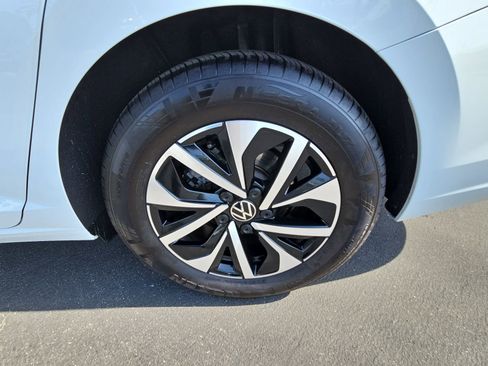 Certified 2026 Volkswagen Jetta S FWD image 32