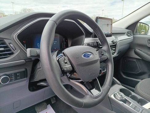 Used 2024 Ford Escape Active AWD/4WD image 7
