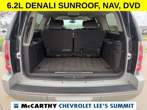 Used 2011 GMC Yukon XL Denali AWD/4WD image 57