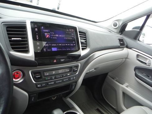 Used 2018 Honda Pilot EX-L image 19