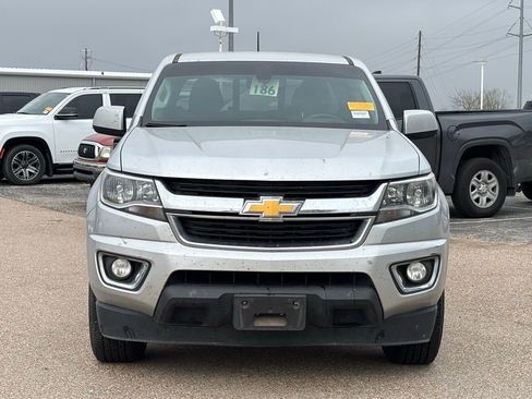 Used 2018 Chevrolet Colorado LT w/ LT Convenience Package image 3