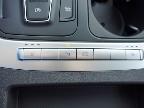 New 2026 Kia Carnival LXS image 15