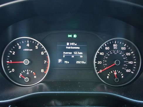 Used 2021 Kia Sportage EX image 16