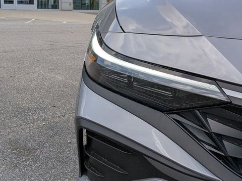 Certified 2026 Hyundai Elantra SE image 10