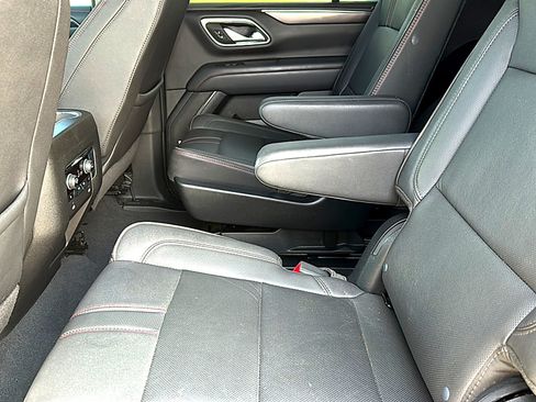 Used 2023 Chevrolet Tahoe RST w/ Luxury Package RWD image 19