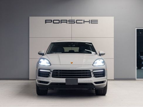 Certified 2023 Porsche Cayenne Platinum Edition AWD/4WD image 10