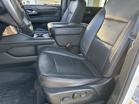 Used 2021 Chevrolet Suburban High Country image 19