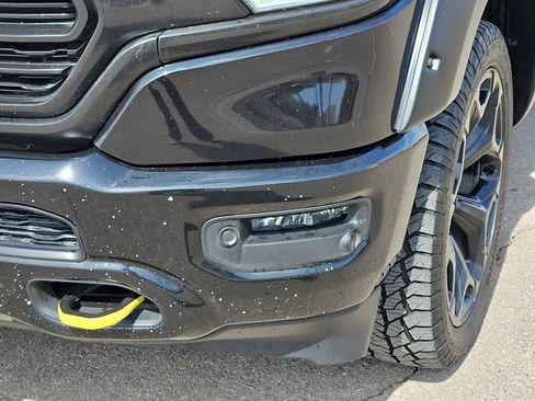 Used 2022 RAM 1500 Limited w/ Body Color Bumper Group AWD/4WD image 9