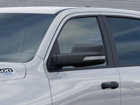 New 2026 RAM 1500 4x4 Crew Cab image 12