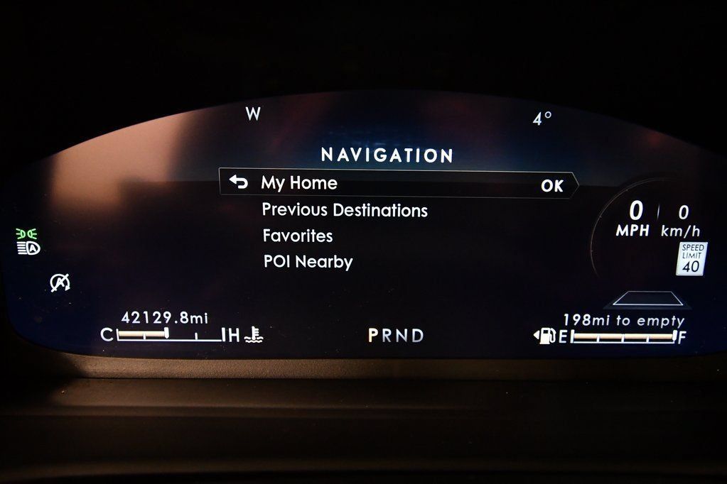 Used 2021 Lincoln Aviator Reserve AWD/4WD image 25