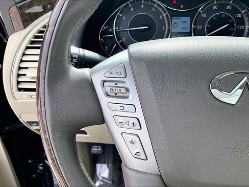 Used 2017 INFINITI QX80 4WD image 23