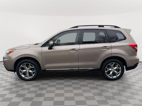 Used 2016 Subaru Forester 2.5i Touring w/ Eyesight & Navigation System image 4