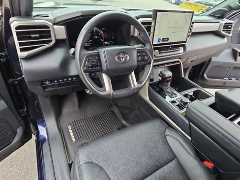 Used 2025 Toyota Tundra Limited w/ TRD Off-Road Package AWD/4WD image 18
