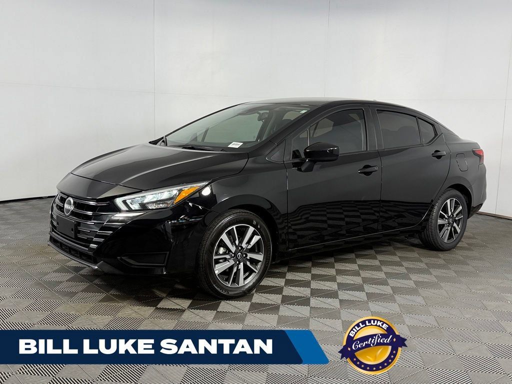 Used 2025 Nissan Versa SV FWD 360° Tour