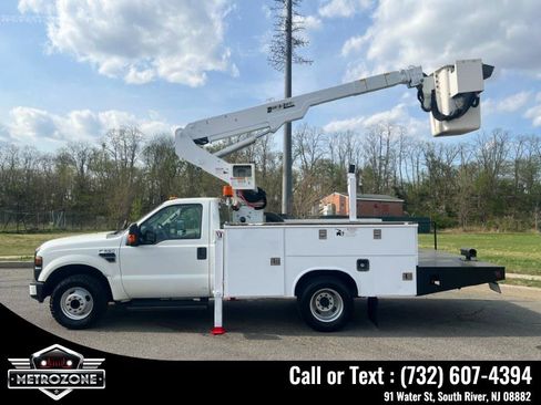 Used 2009 Ford F350 XL image 12