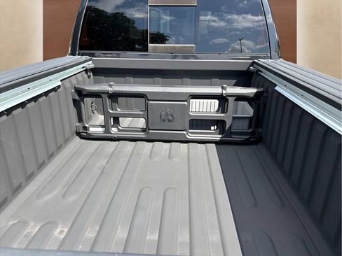 Used 2017 RAM 1500 Limited AWD/4WD image 3