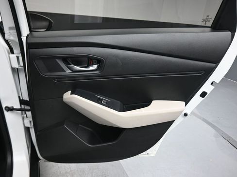 Used 2023 Honda Accord EX image 34