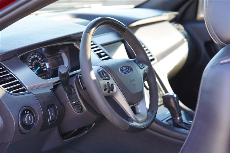 Used 2013 Ford Taurus SHO AWD/4WD image 56
