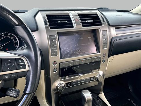 Used 2020 Lexus GX 460 Premium w/ Premium Package AWD/4WD image 7