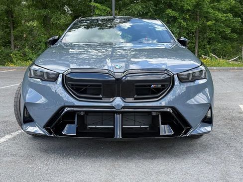 New 2027 BMW M5 Touring AWD/4WD image 10