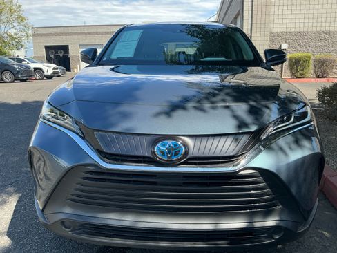 Certified 2024 Toyota Venza LE AWD/4WD image 22