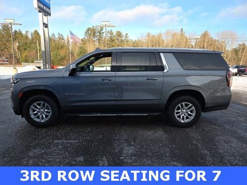 Used 2022 Chevrolet Suburban LT image 6