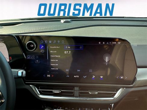 New 2026 Chevrolet Equinox EV LT w/ Midnight Package image 14