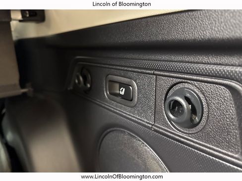 Used 2021 Subaru Forester Touring image 64