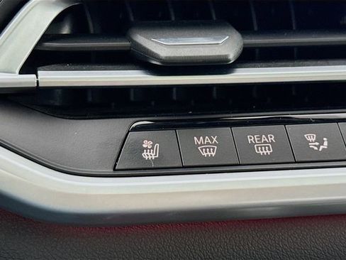 Used 2021 BMW ALPINA XB7 ALPINA XB7 image 22