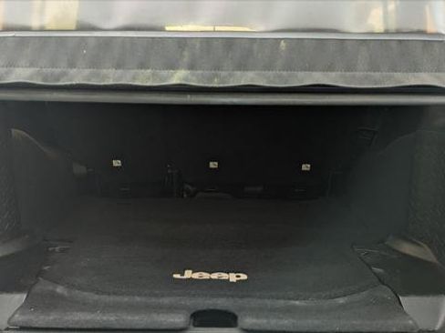 Used 2015 Jeep Wrangler Unlimited Sahara w/ Connectivity Group image 18