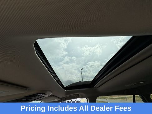 Certified 2025 Subaru Outback Premium AWD/4WD image 24