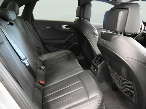 Used 2019 Audi A4 2.0T Premium Plus w/ Premium Plus Package AWD/4WD image 16