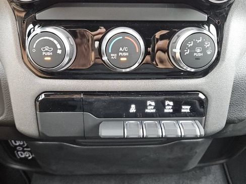 New 2026 RAM 1500 Tradesman AWD/4WD image 19