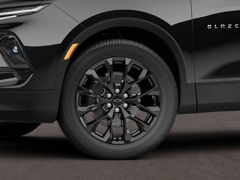 New 2026 Chevrolet Blazer LT FWD image 4