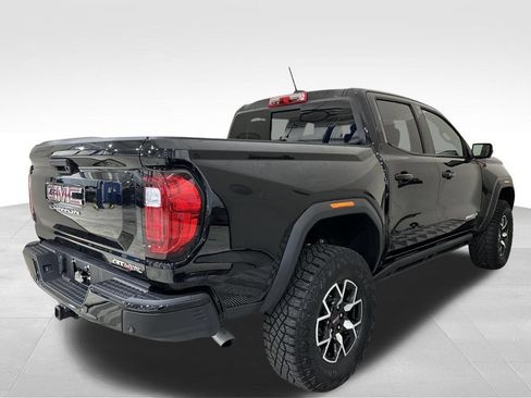Used 2024 GMC Canyon AT4X AWD/4WD image 6