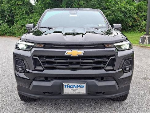 Certified 2023 Chevrolet Colorado LT w/ LT Convenience Package III AWD/4WD image 2