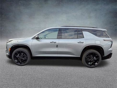 New 2026 Chevrolet Traverse RS image 7