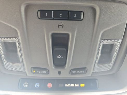 Used 2020 Chevrolet Silverado 1500 RST w/ All-Star Edition image 40