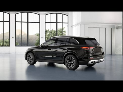 Certified 2026 Mercedes-Benz GLC 300 4MATIC image 25