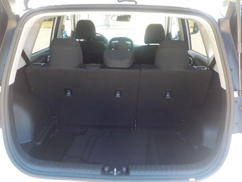 Used 2024 Kia Soul LX w/ Option Group 015 image 9