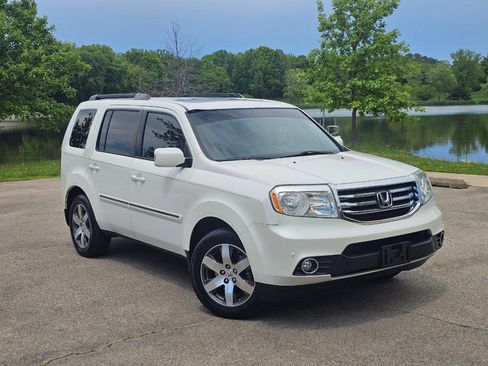 Used 2013 Honda Pilot Touring image 2