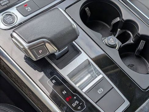 Certified 2023 Audi Q7 2.0T Premium w/ Convenience Package AWD/4WD image 15