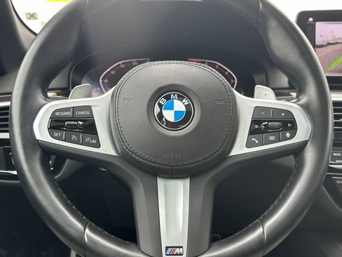 Used 2022 BMW 540i w/ M Sport Package image 23