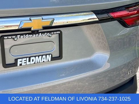 Used 2023 Chevrolet Traverse LT FWD image 30